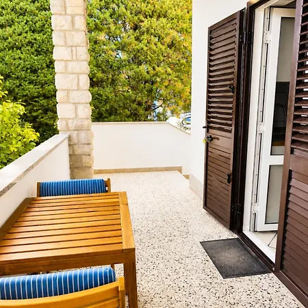 Pika Apartament Krk Town
