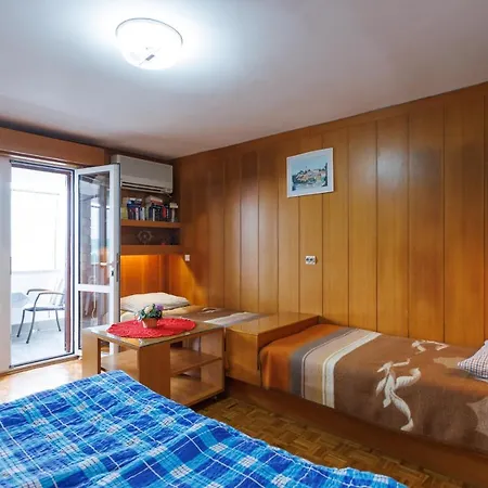 Pika Apartamento Krk Town